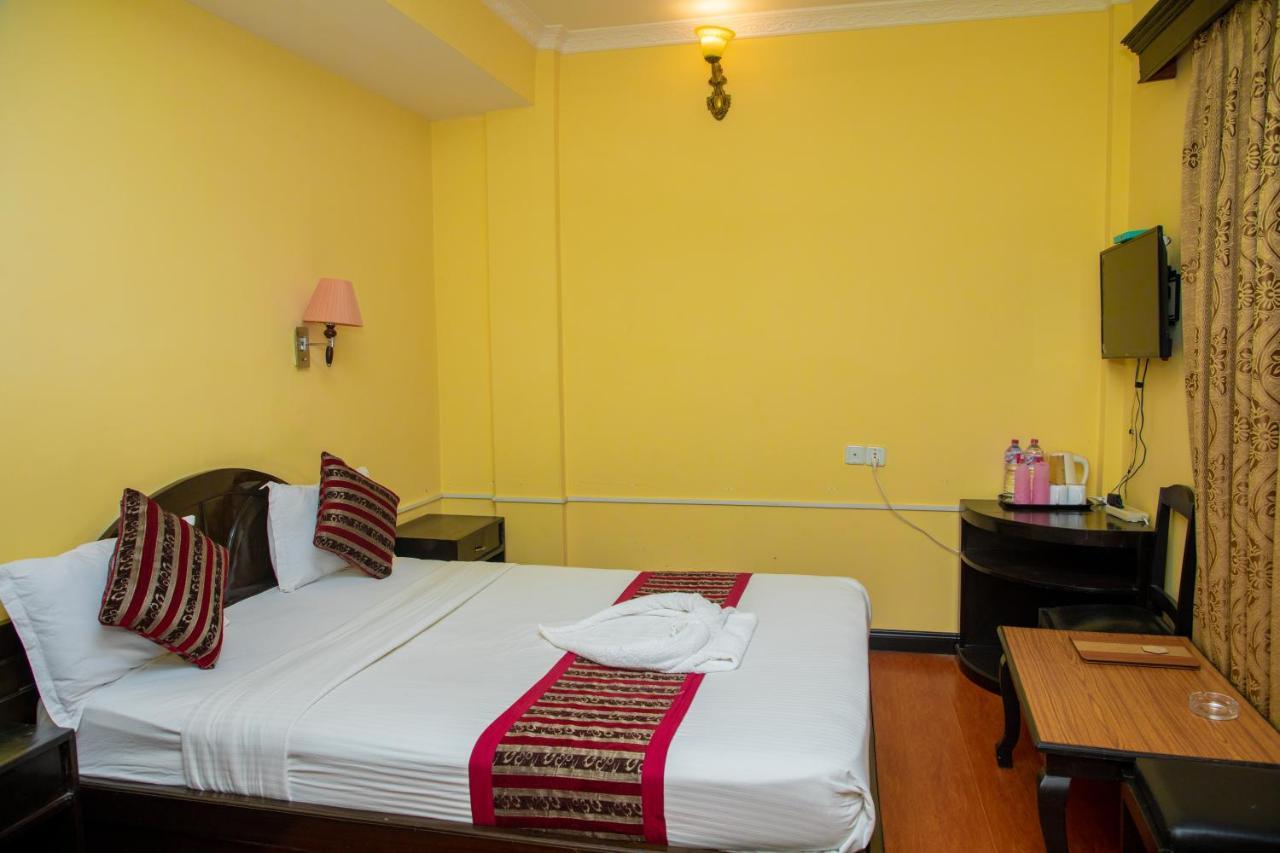 Hotel Bougainvillea بوكْرا المظهر الخارجي الصورة