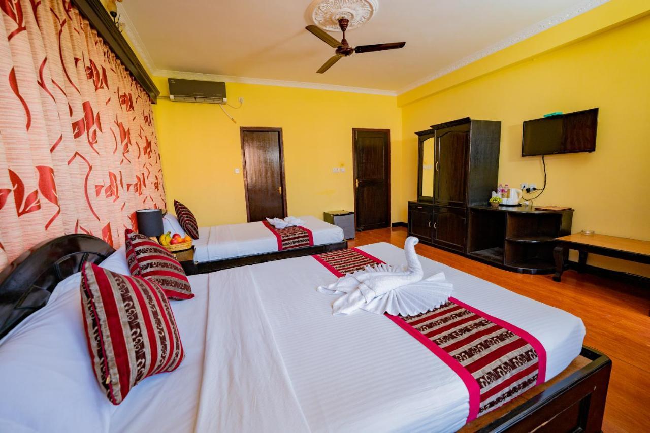 Hotel Bougainvillea بوكْرا المظهر الخارجي الصورة