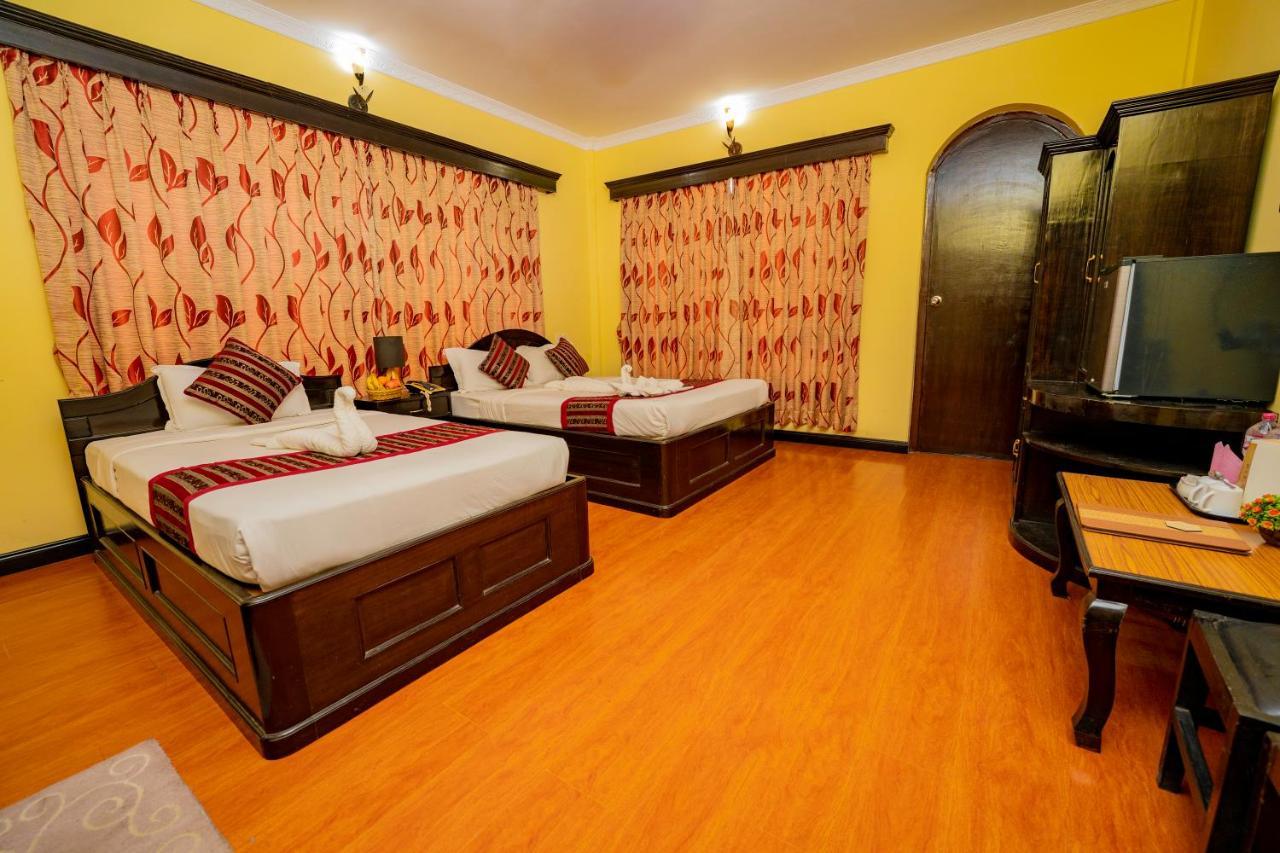 Hotel Bougainvillea بوكْرا المظهر الخارجي الصورة