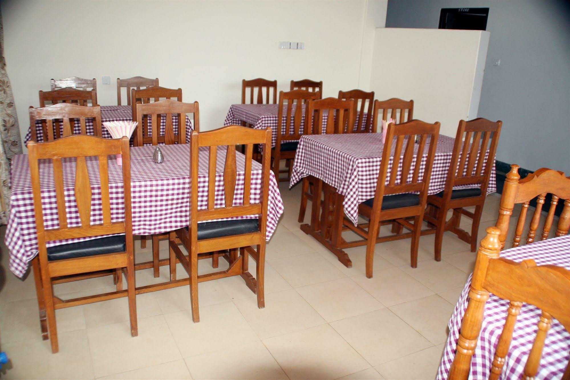 Hotel Bougainvillea بوكْرا المظهر الخارجي الصورة