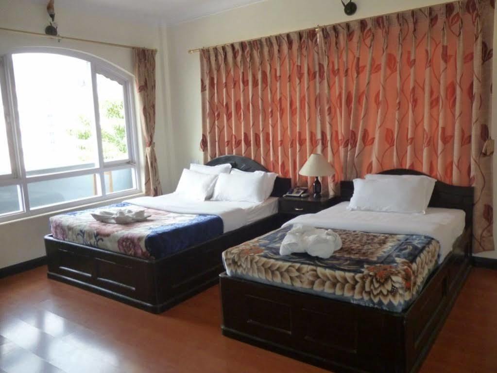 Hotel Bougainvillea بوكْرا المظهر الخارجي الصورة